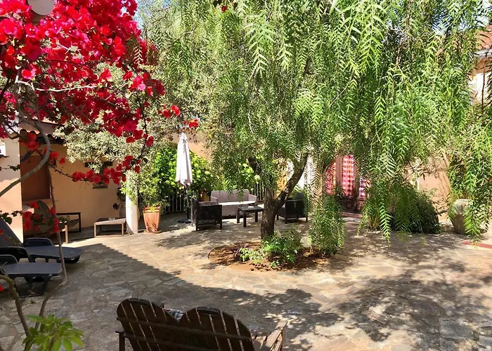 D'hotes Le Clos Des Oliviers