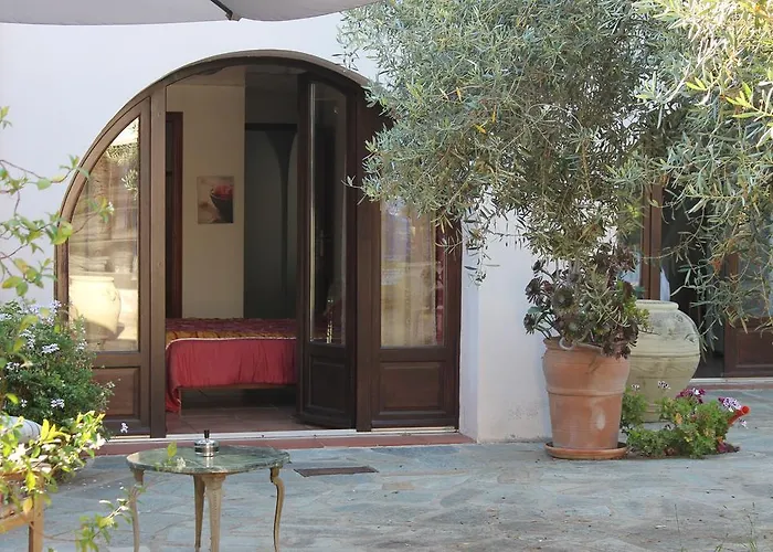 D'hotes Le Clos Des Oliviers לינה וארוחת בוקר Sorbo-Ocagnano