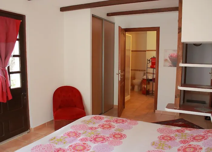 לינה וארוחת בוקר D'hotes Le Clos Des Oliviers