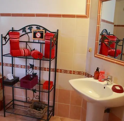 לינה וארוחת בוקר D'hotes Le Clos Des Oliviers 3*