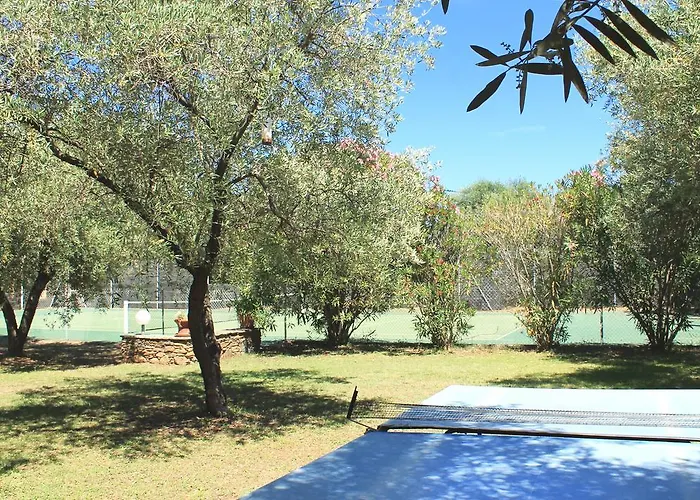 D'hotes Le Clos Des Oliviers לינה וארוחת בוקר 3*