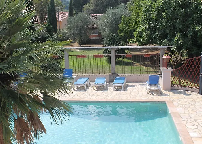 D'hôtes Le Clos Des Oliviers 3*